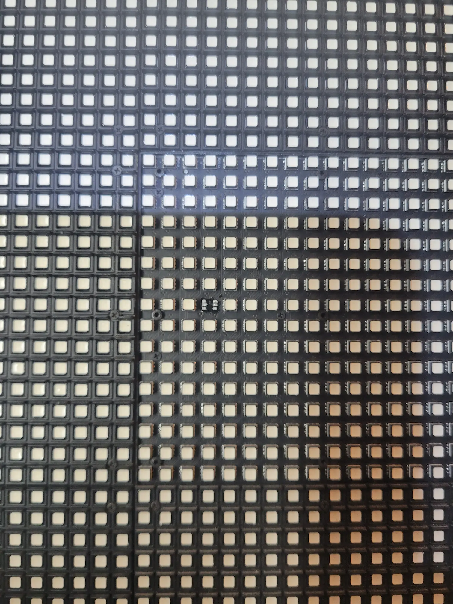 Réparation Écran LED - Expertise Technique - Vendée Sonorisation